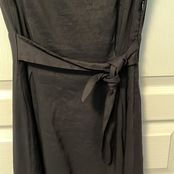 Theory Dress - Picture 3 of 9